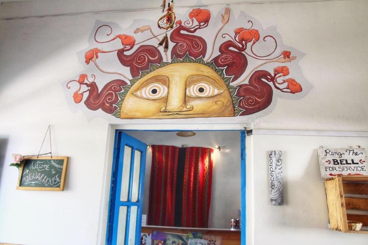 Jaguar House Hostel Cochabamba Exterior photo